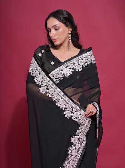 FASHION BERRY SUNDARI WHITE VP339 TO VP342 DESIGNER GEOREGETTE SAREE WHOLESALER IN SURAT